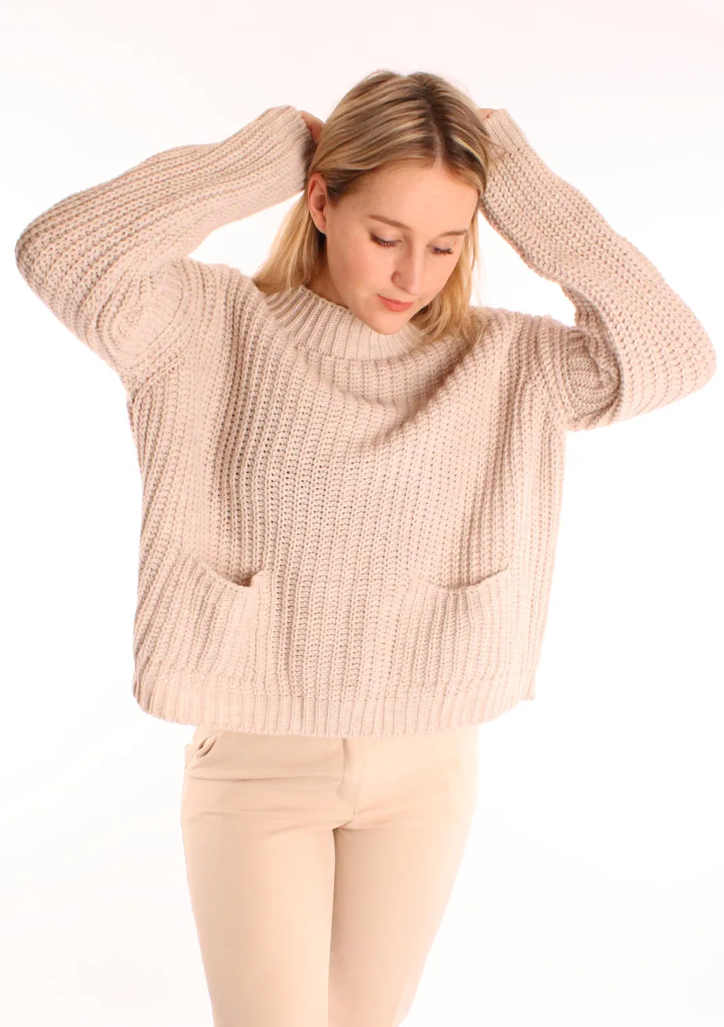 LOVEDRUNKY Pockets Trui ecru oversized