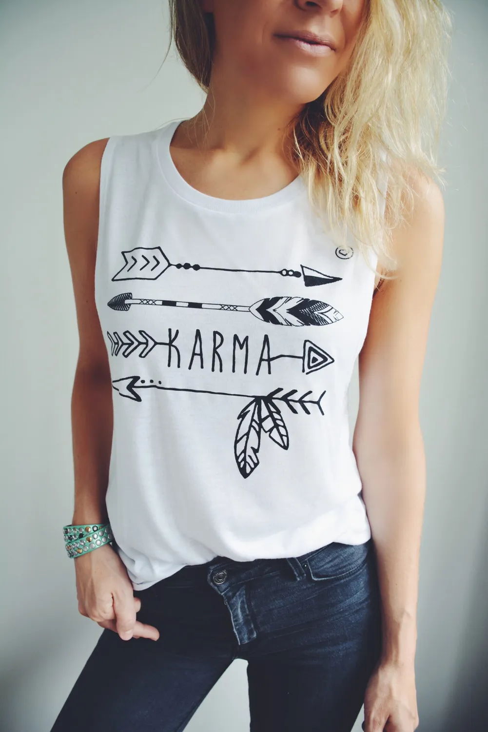 LOVEDRUNKY Karma Low Armhole tanktop wit lage oksels