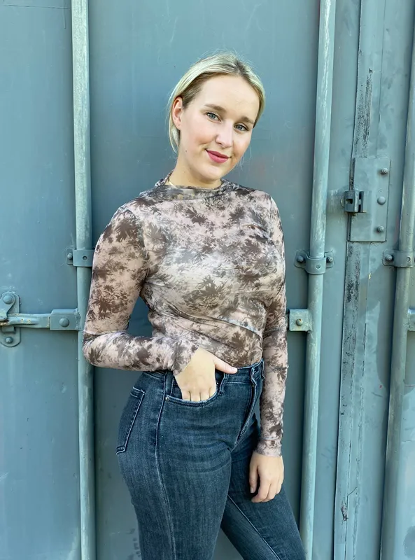 LOVEDRUNKY Top Mesh Vintage topje taupe bloemenprint