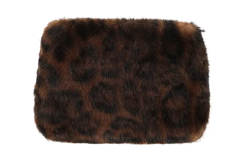 Amiek Borno make-up tasje panter bruin faux fur