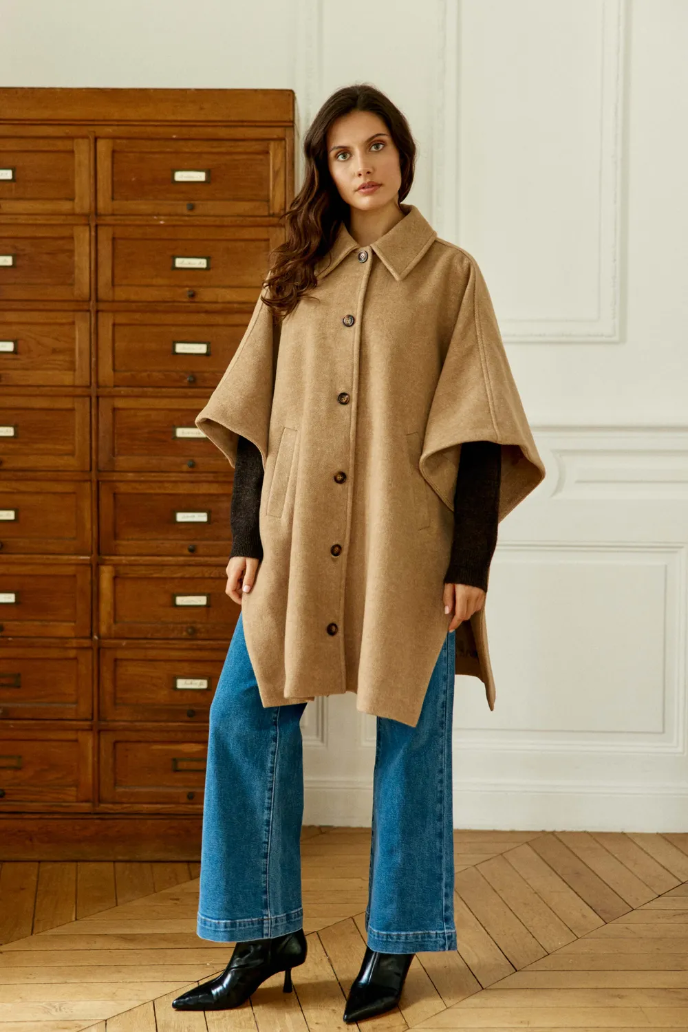 La Petite Etoile Netto cape camel wol middellang