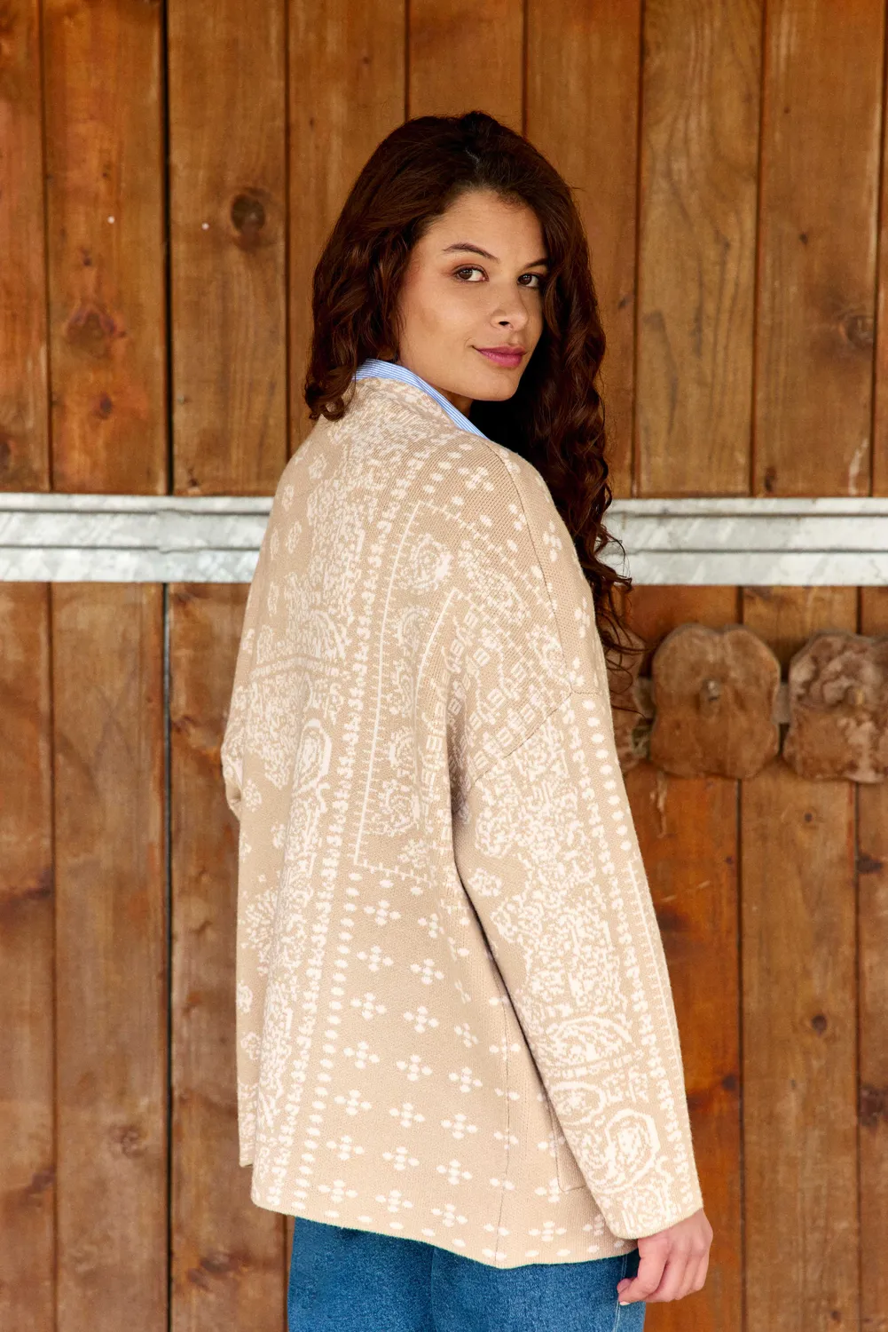 La Petite Etoile Modena vest beige bandana print