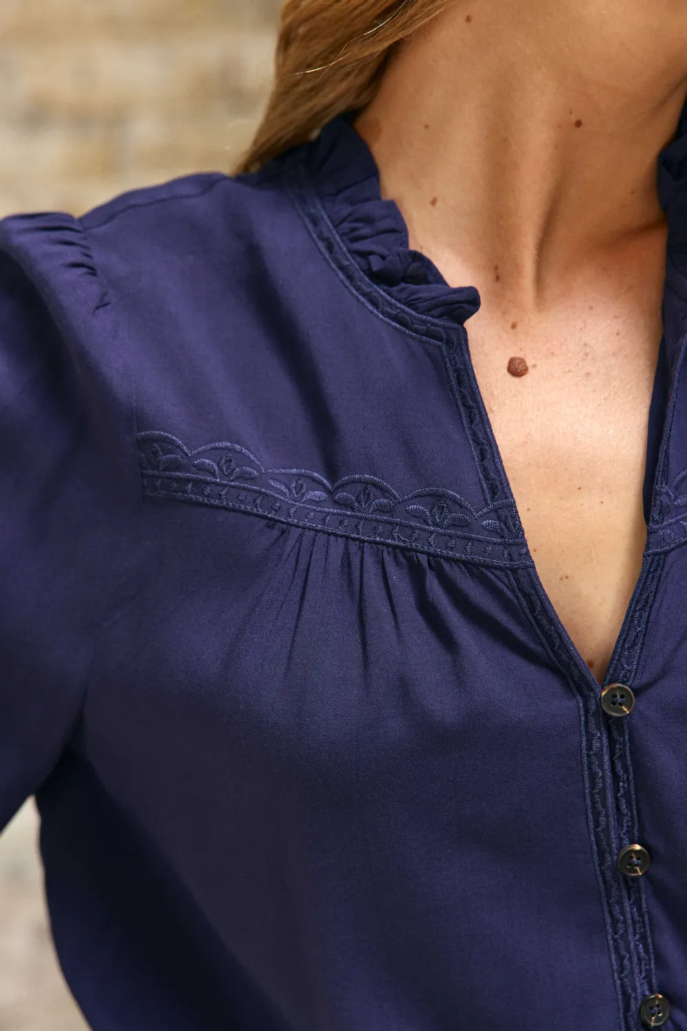 La Petite Etoile Bowen blouse marine borduursel recht