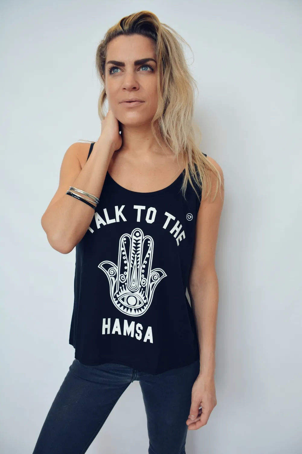 LOVEDRUNKY Hamsa high/low tanktop zwart organic
