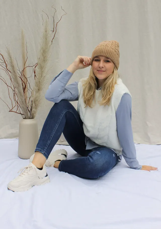 LOVEDRUNKY Spencer trui wit kabel knit