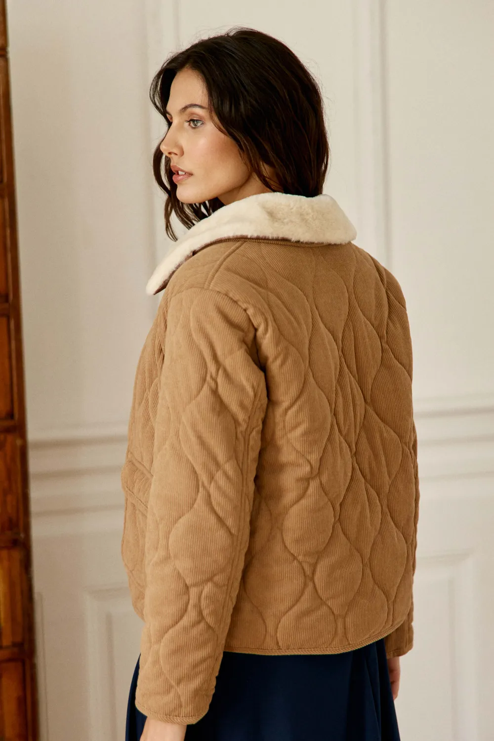 La Petite Etoile Nattia jas beige ribfluweel