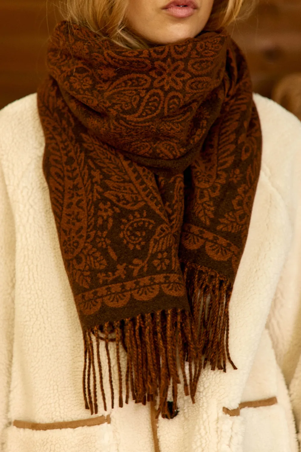 La Petite Etoile Ayla sjaal bruin paisley