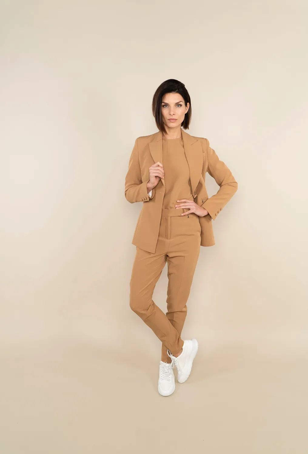 Laboutiek Long Model blazer camel - ruim lang