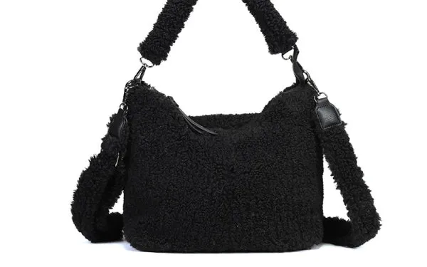 Amiek Palma schoudertas teddy zwart 35 cm vegan