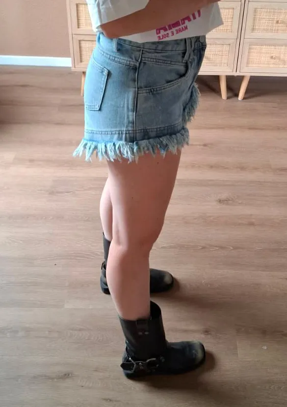 LOVEDRUNKY Rafel short blauw denim gerafeld