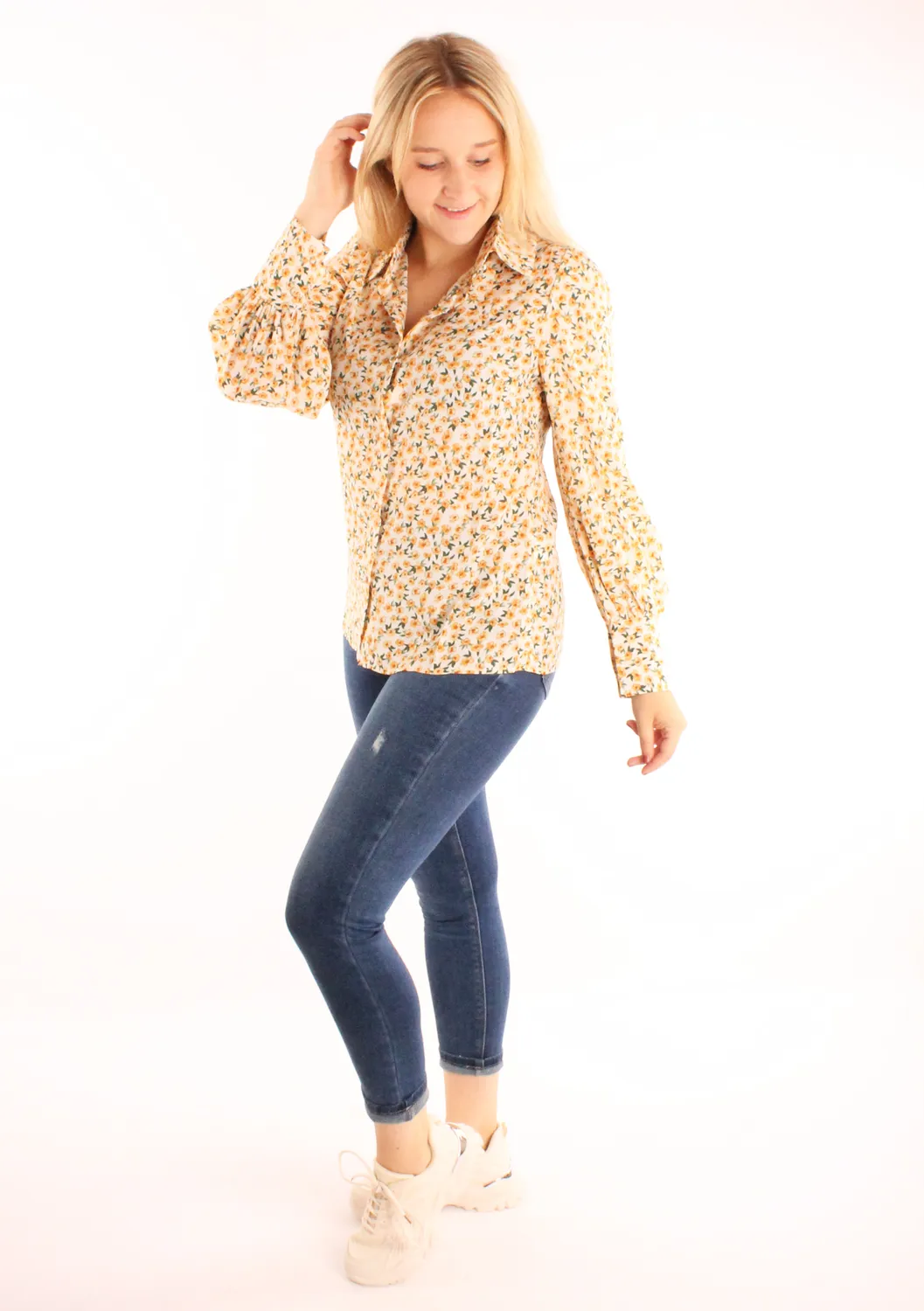 LOVEDRUNKY Flower blouse beige met bloemenprint