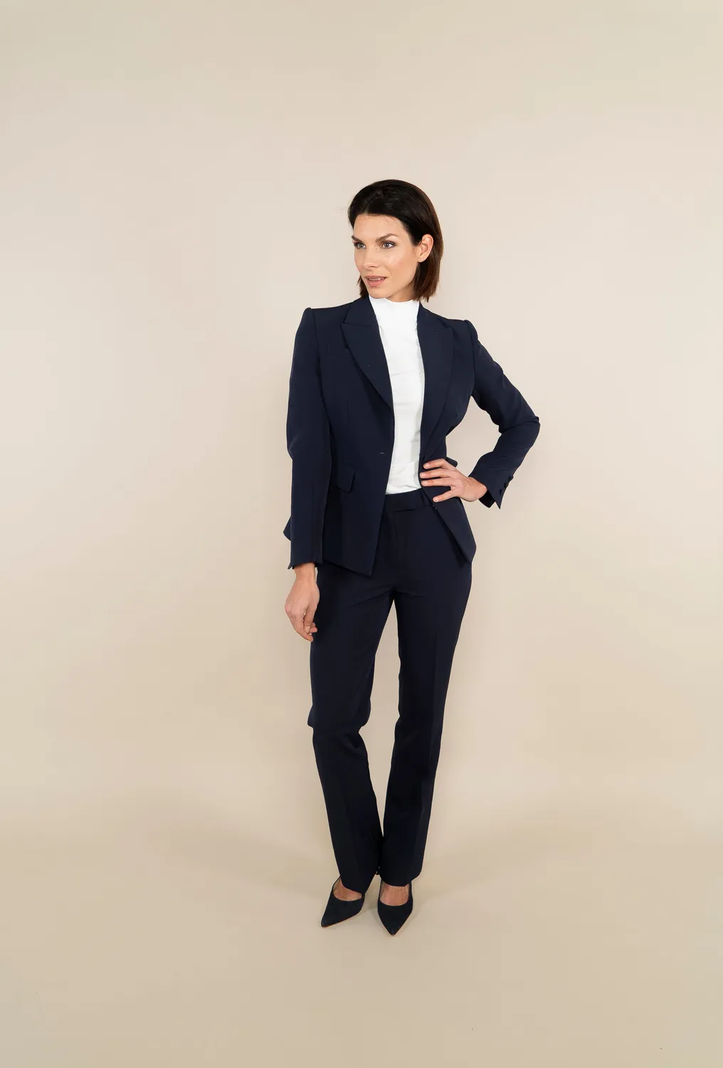 Laboutiek Blazer Short Model blazer navy split achter