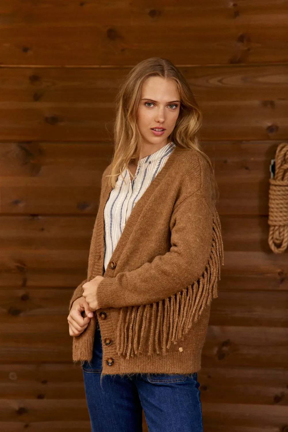 La Petite Etoile Mery vest met franjes noisette