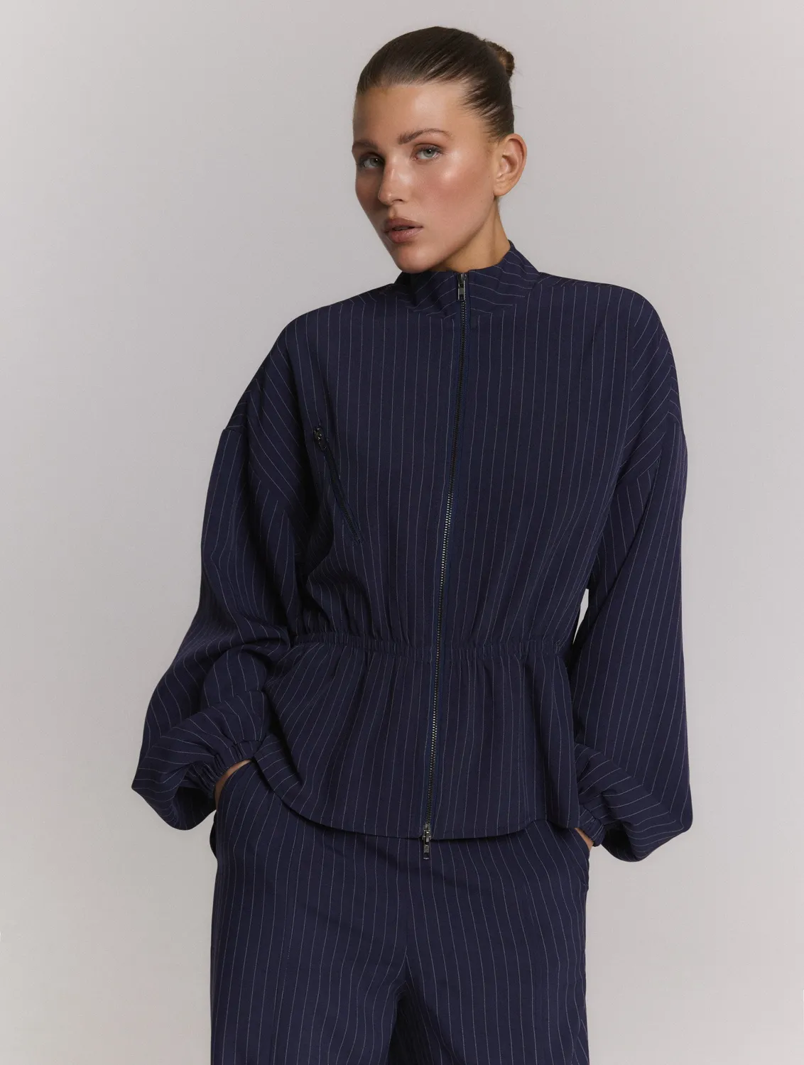 Amiek Elysia Balloon Sleeve Top navy krijtstreep