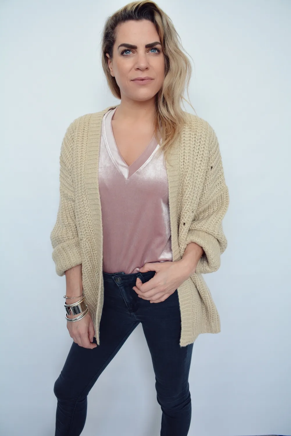 LOVEDRUNKY Knit Cardigan vest beige one size dik gebreid