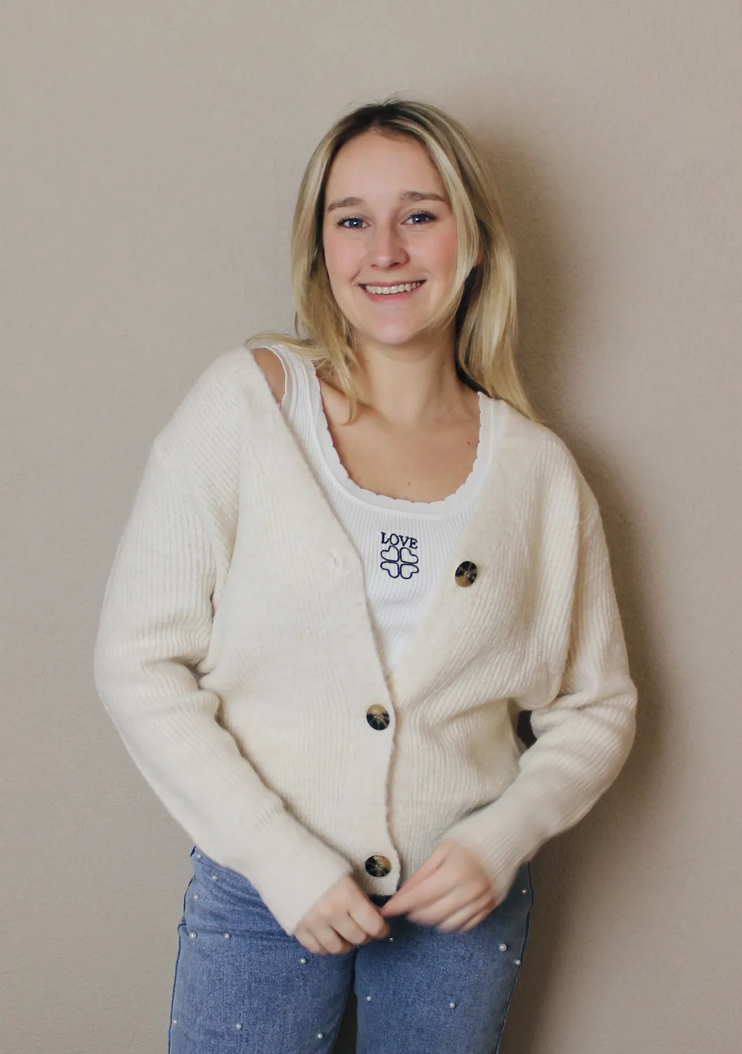 LOVEDRUNKY Cozy vest beige zacht fijnbreisel