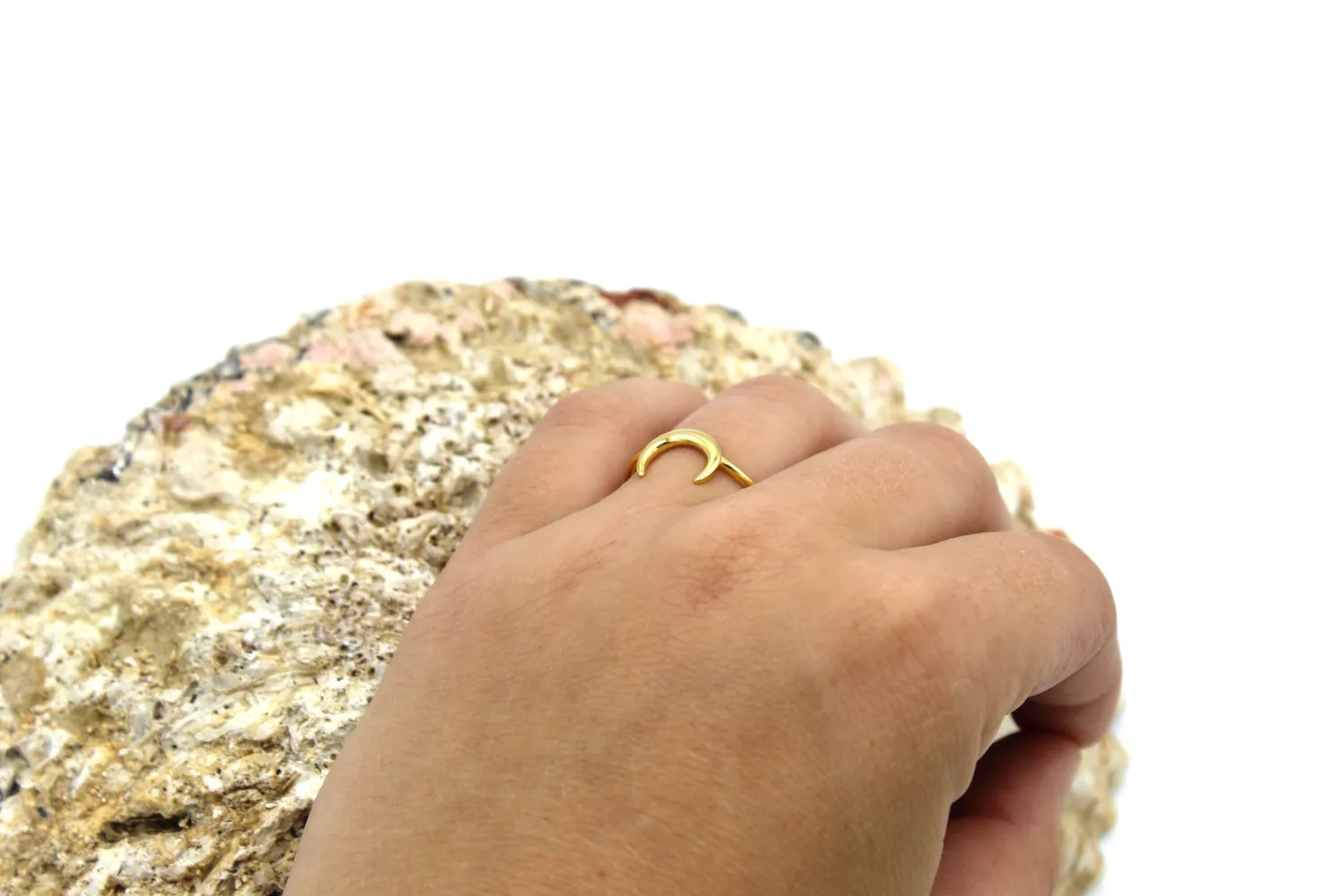 LOVEDRUNKY Moon Ring maan Goud subtiel