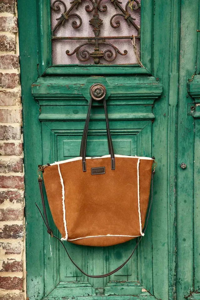 La Petite Etoile Aldo leren shopper camel