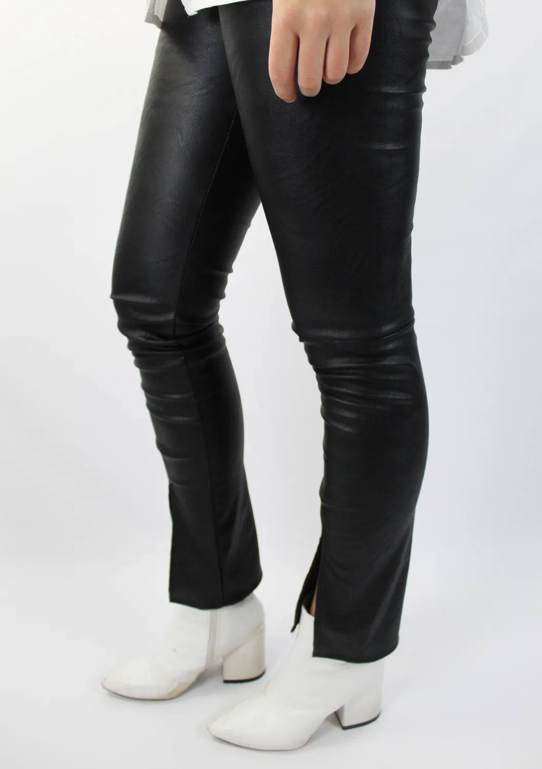 LOVEDRUNKY Fake Leather legging zwart split