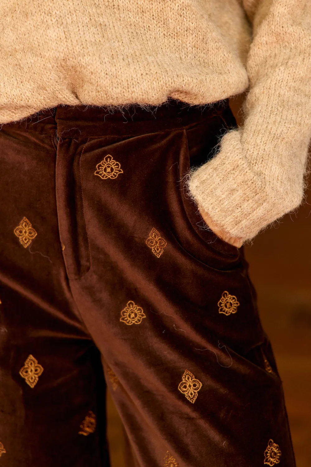 La Petite Etoile Phelia broek bruin geborduurd fluweel