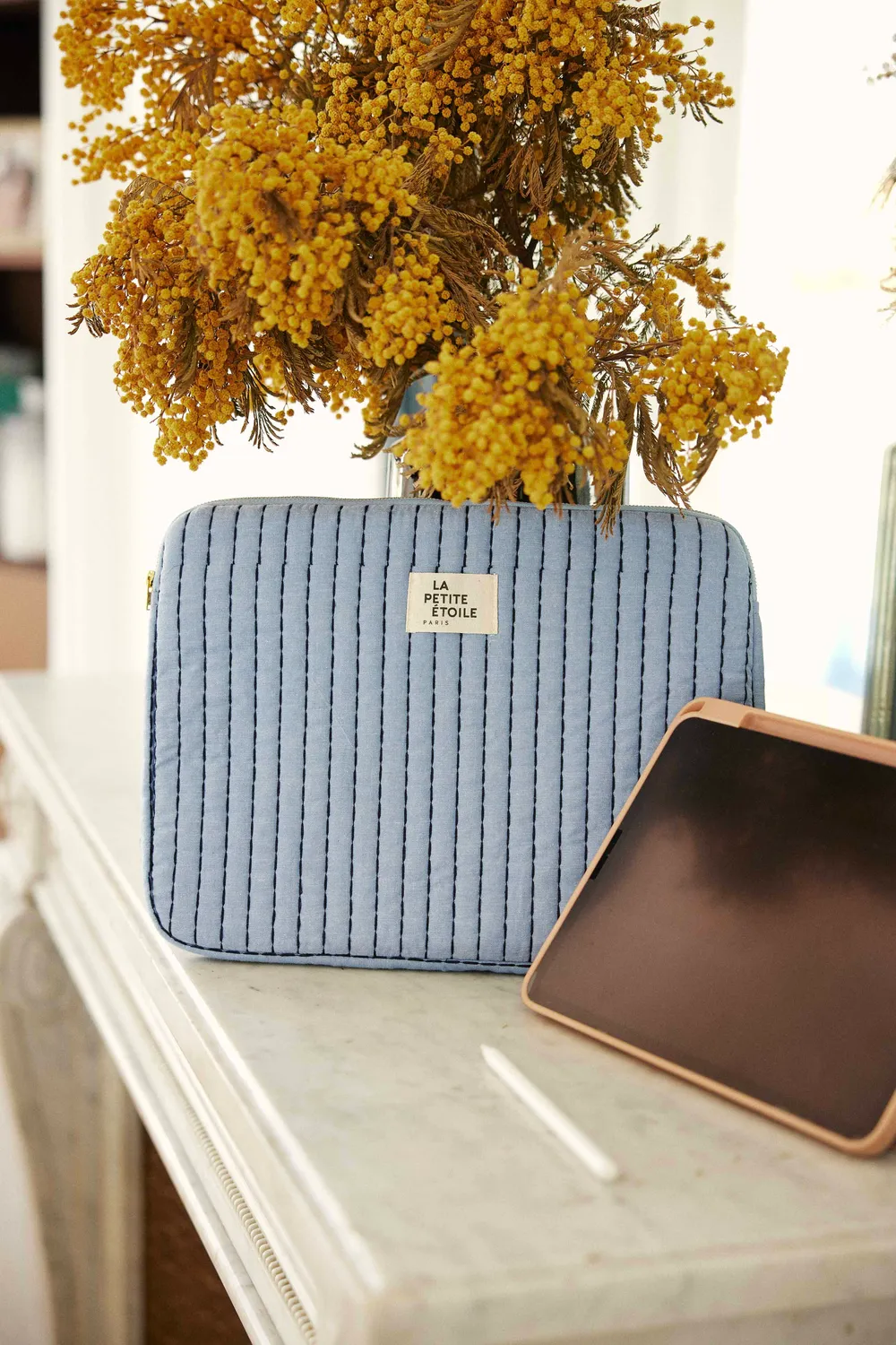 La Petite Etoile Neopol laptophoes blauw chambray