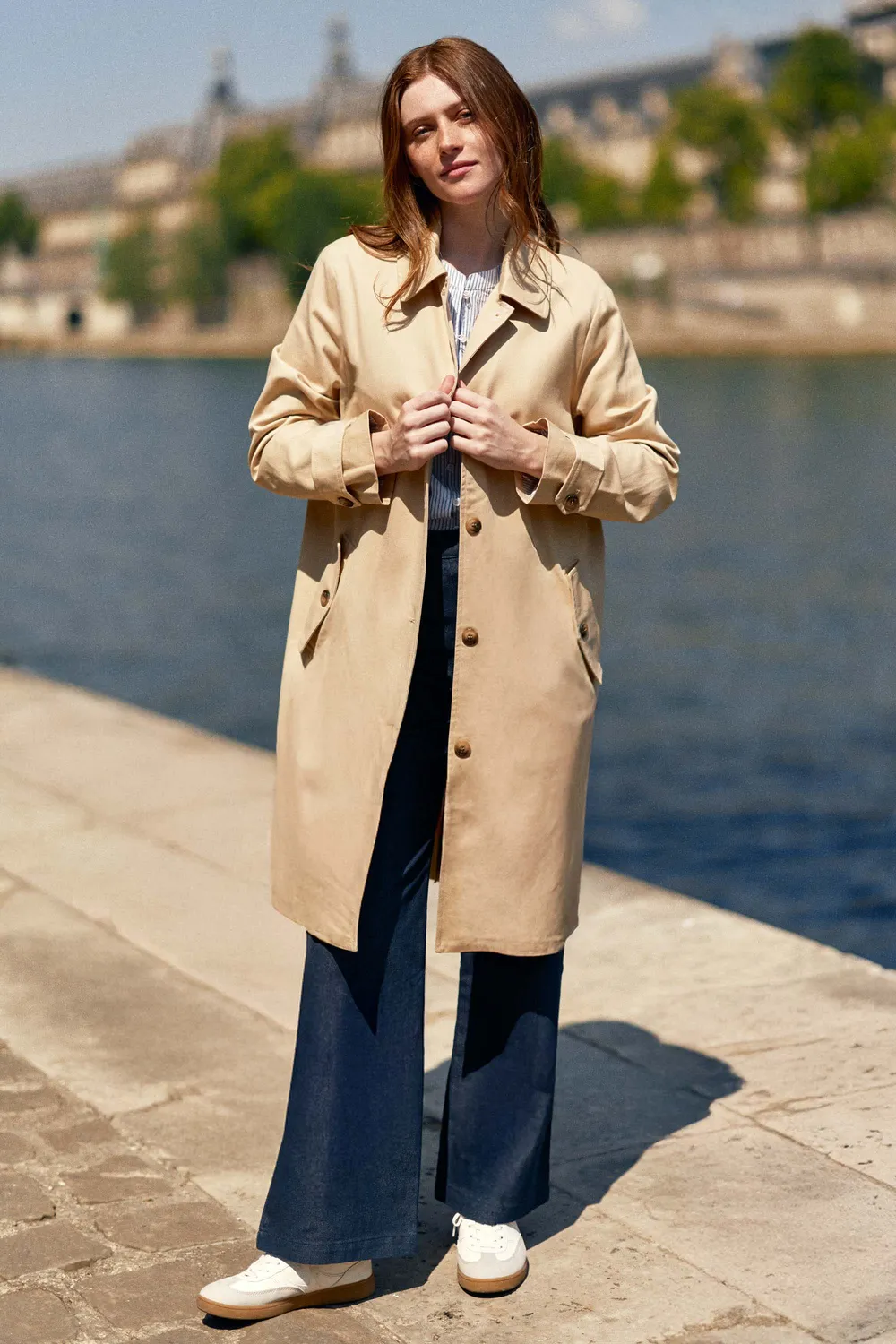 La Petite Etoile Nevin trenchcoat beige midi