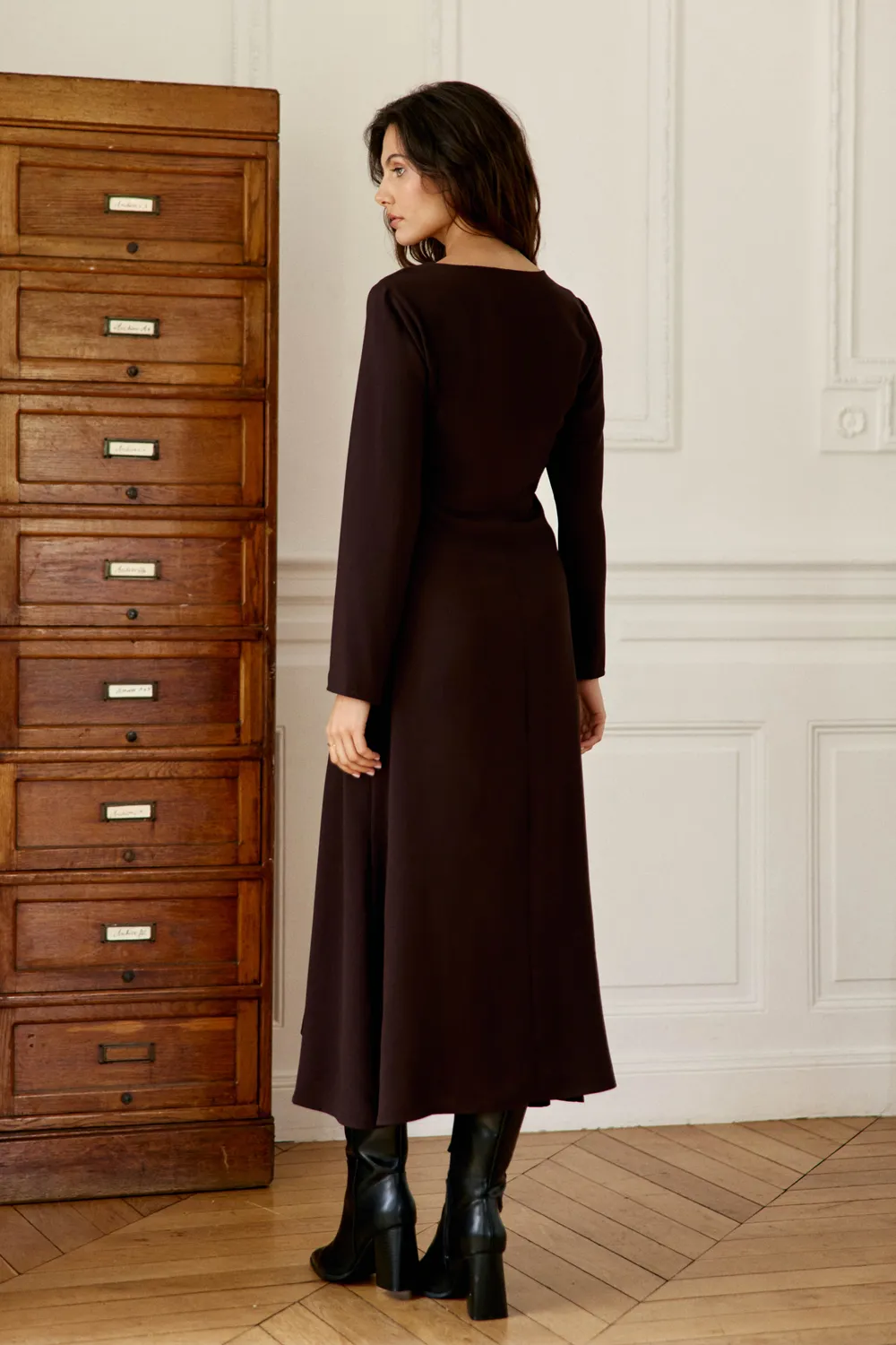 La Petite Etoile Rosalou midi jurk bruin V-hals
