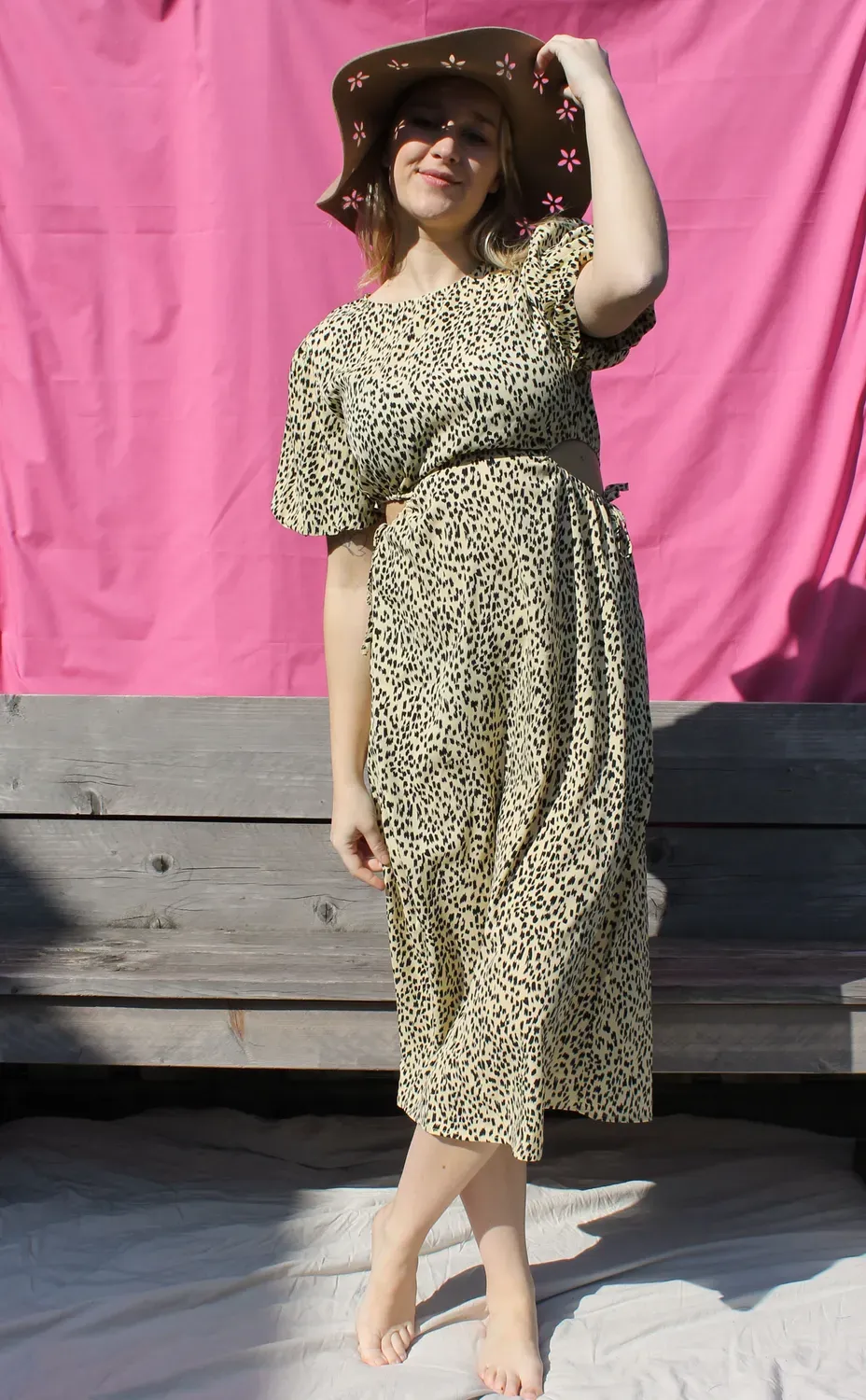 LOVEDRUNKY Midi Animal jurk beige pofmouw