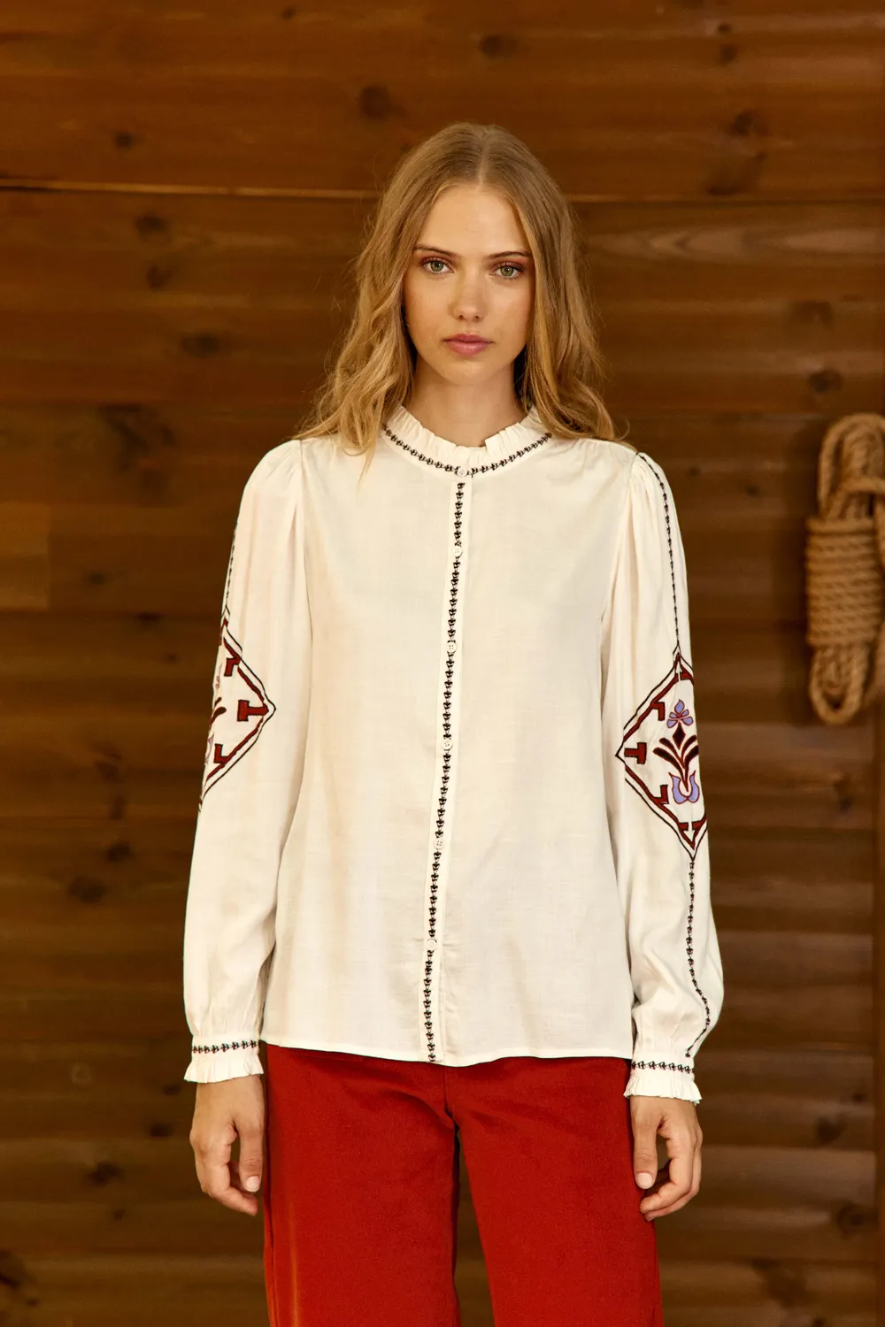 La Petite Etoile Bina blouse ecru volants
