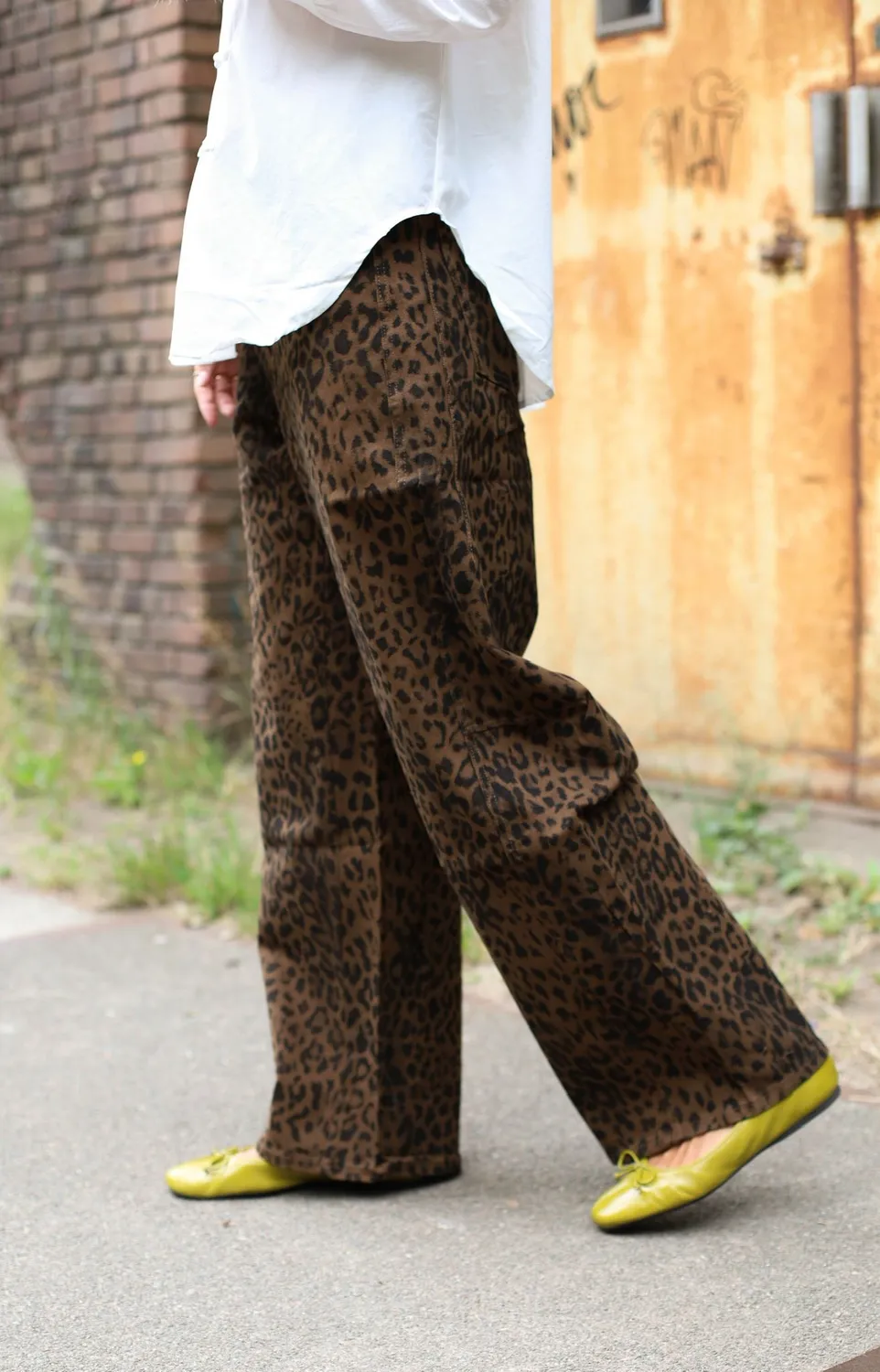 Amiek Dakota broek panter barrelfit stretch