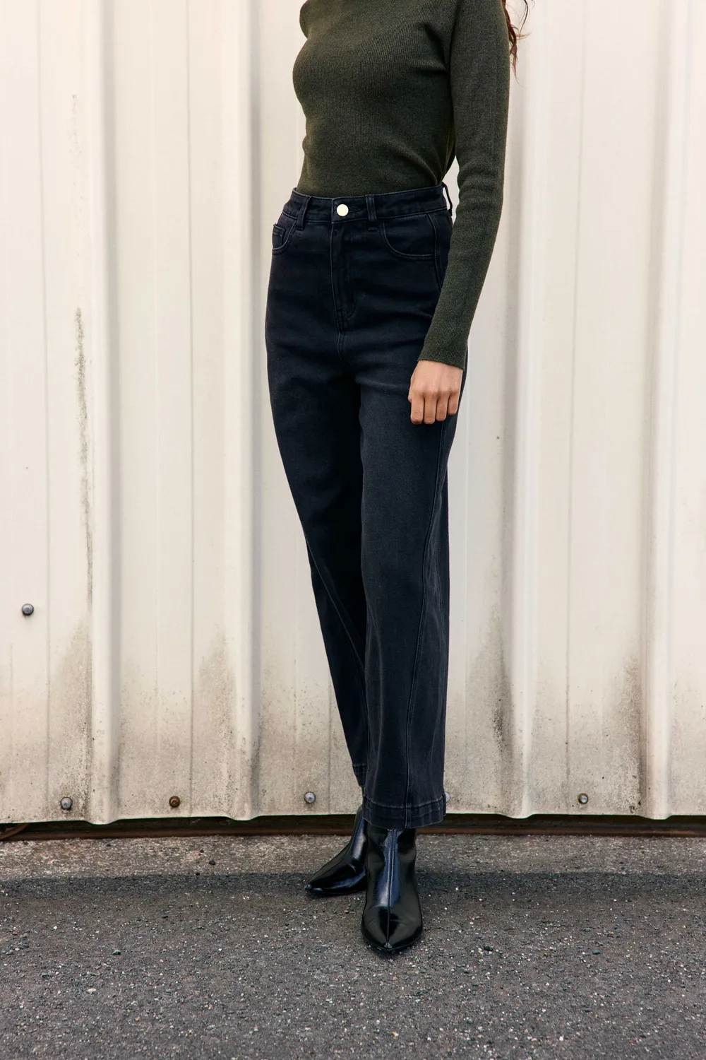 La Petite Etoile Pazya barrel jeans charcoal zwart