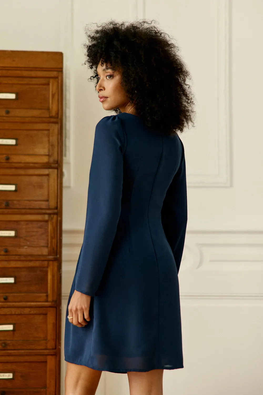 La Petite Etoile Rosal jurk blauw kort asymmetrisch