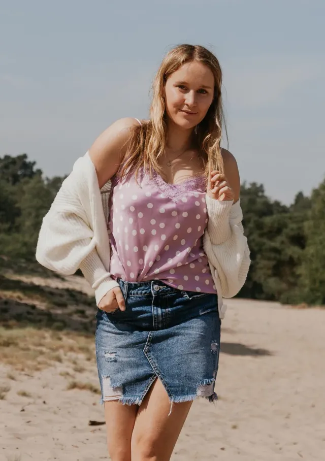 LOVEDRUNKY Dots top lila kant