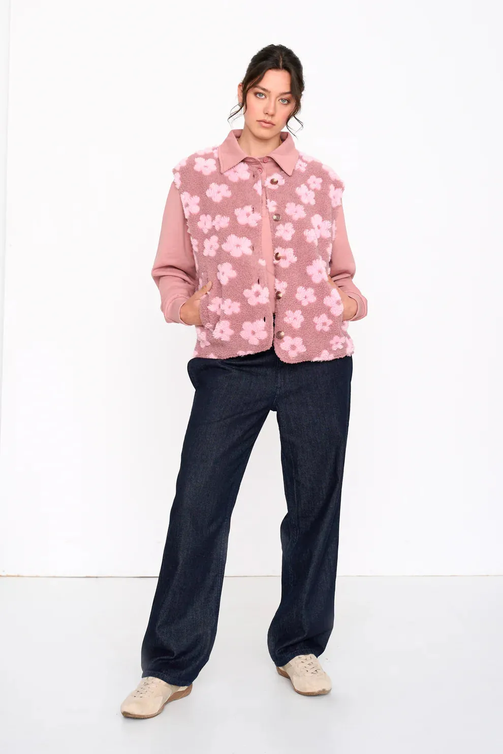 24 Colours Teddy Flower gilet roze bloemen