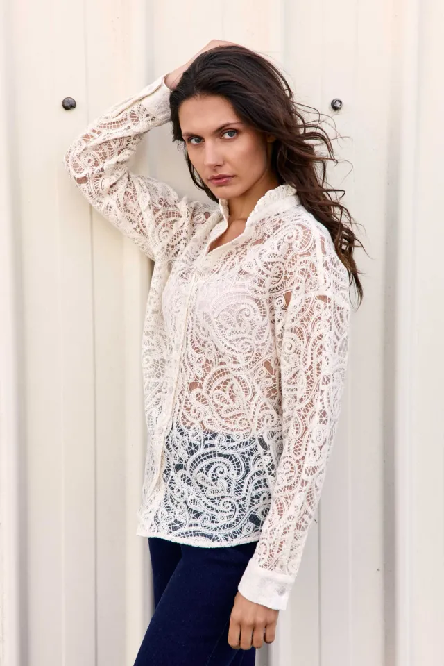 La Petite Etoile Clozya blouse ecru kant met volants
