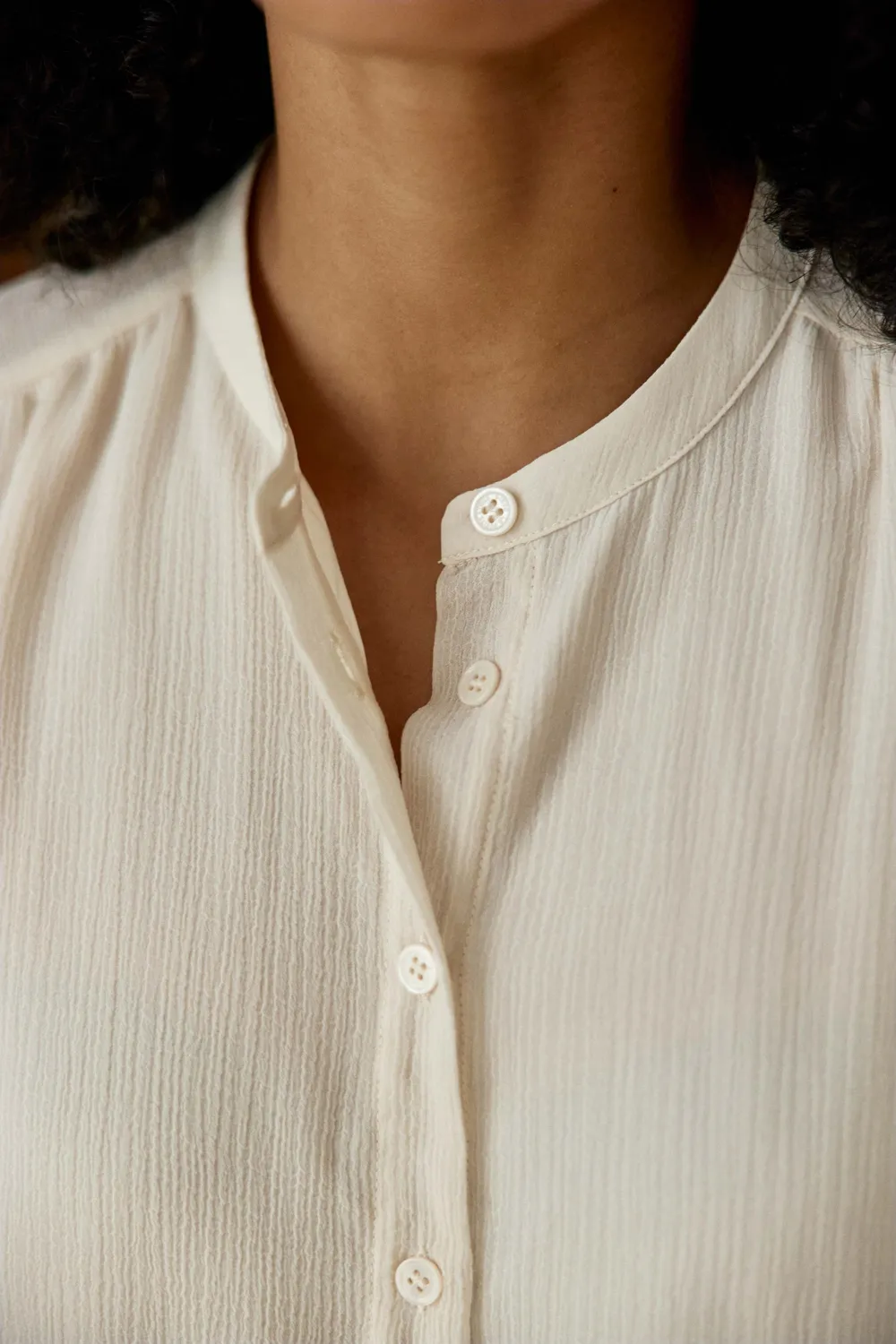 La Petite Etoile Brindo blouse ecru gaufre recht