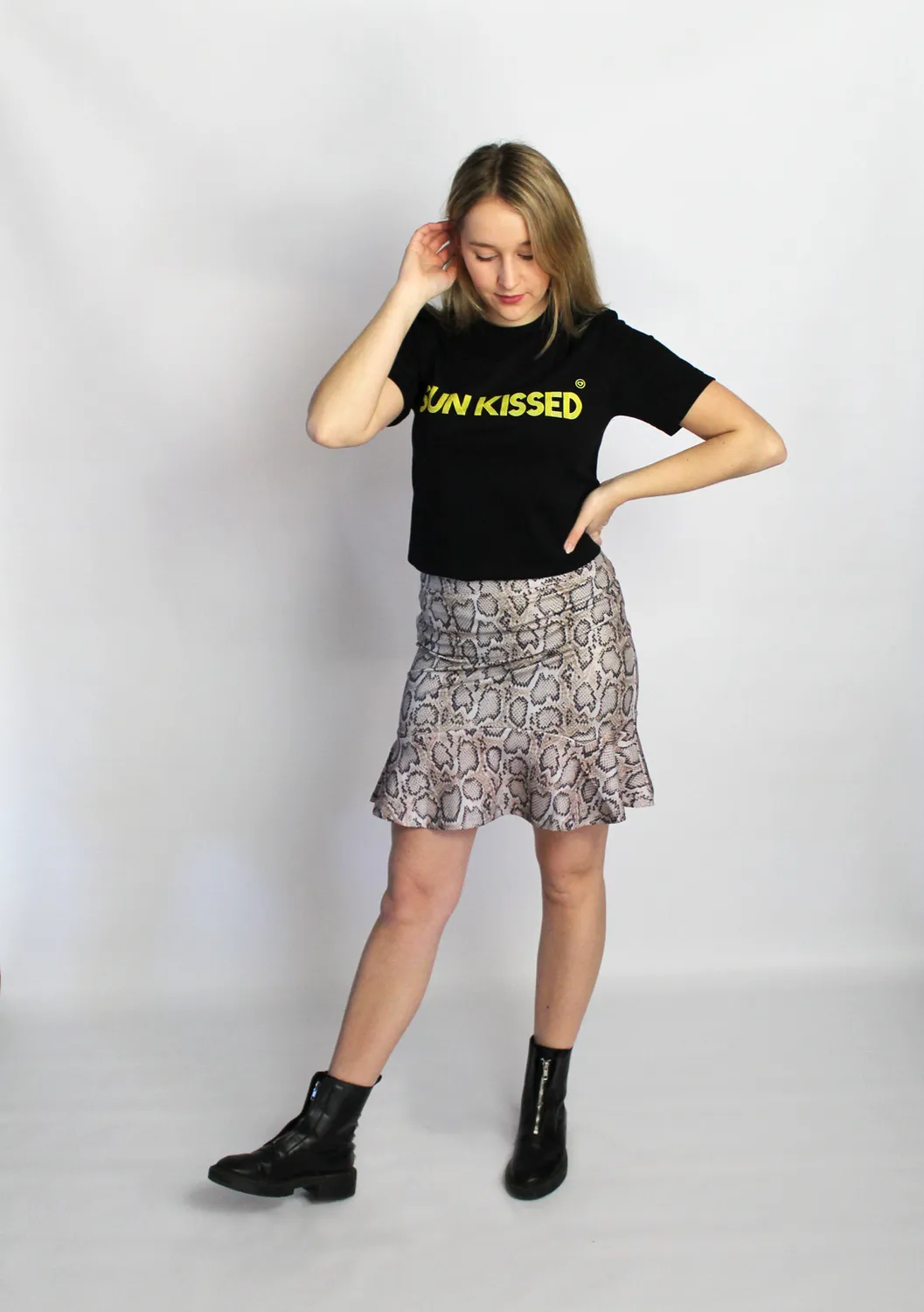LOVEDRUNKY Sun Kissed T-shirt Zwart – losse fit