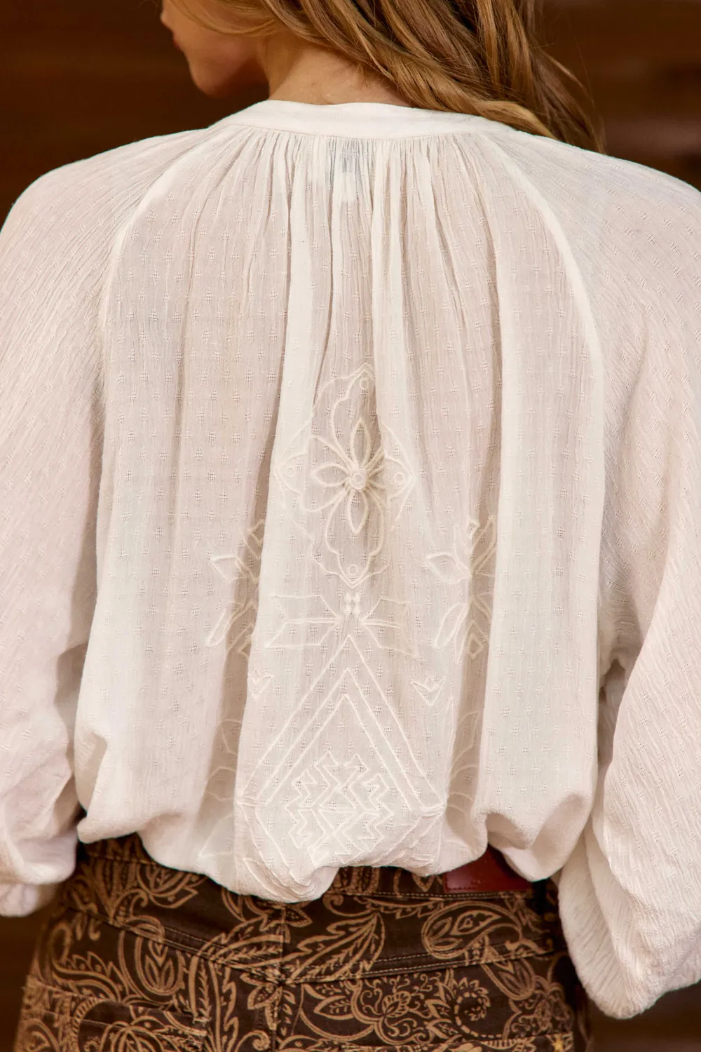 La Petite Etoile Bexley blouse ecru wijd geborduurd