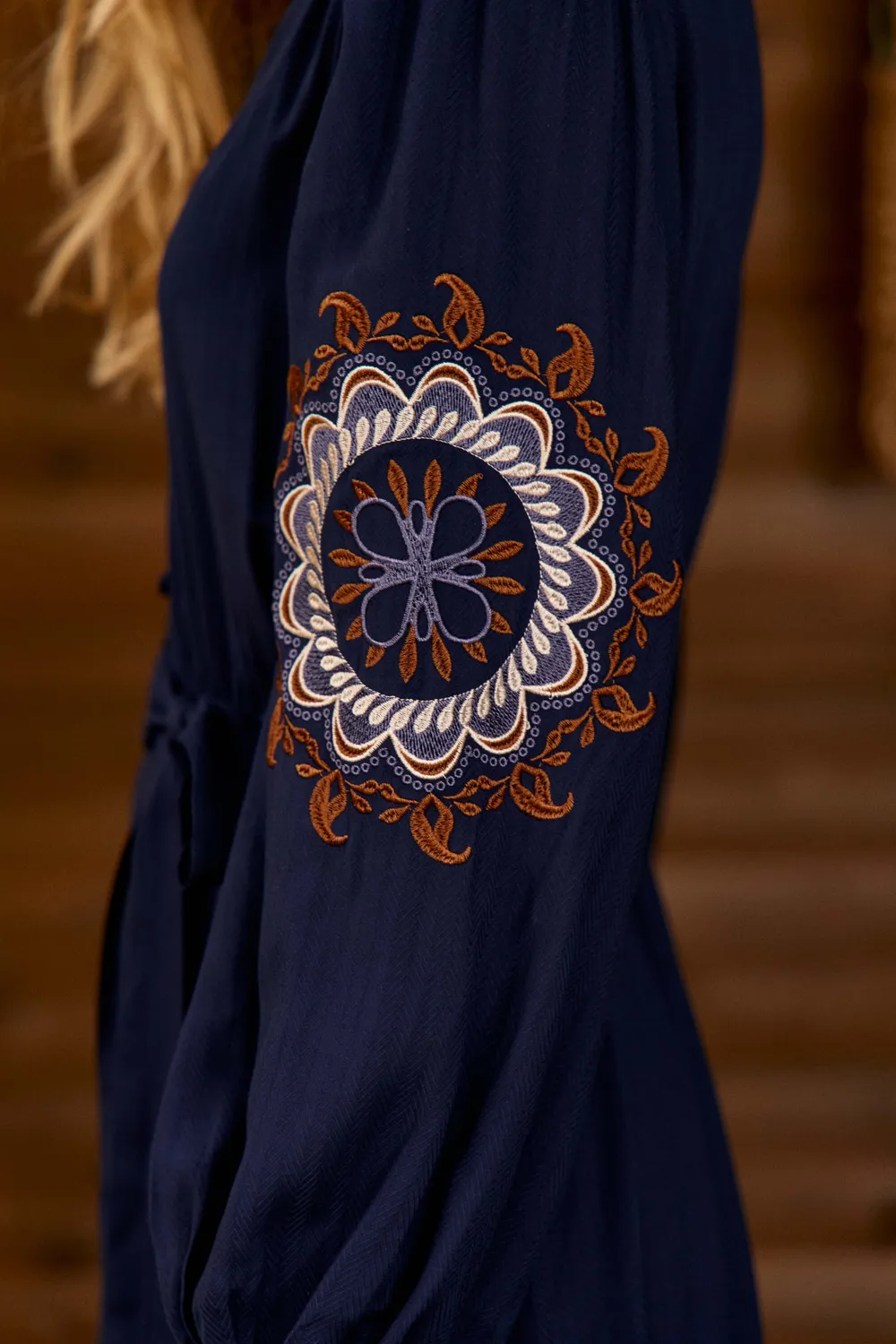 La Petite Etoile Rino maxi jurk marineblauw geborduurd