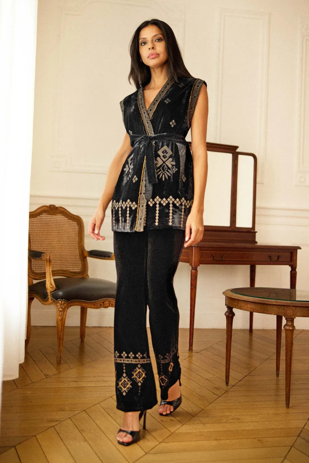 La Petite Etoile Palmera Flare broek zwart fluweel