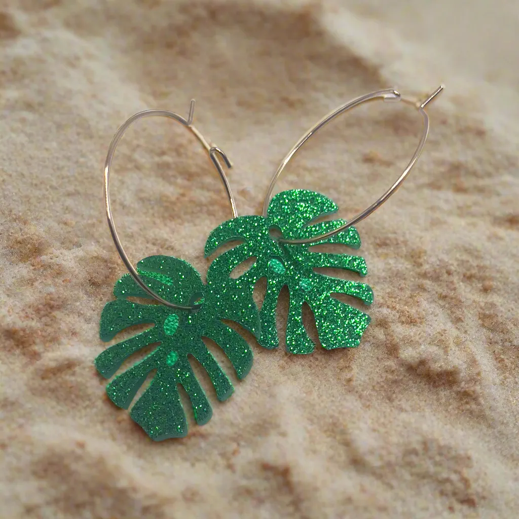 Tatyana Glitter Monstera oorringen groen blad