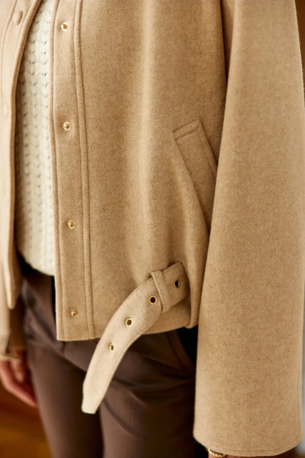 La Petite Etoile Naela ballonmantel beige met ruitkraag