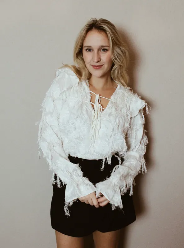 LOVEDRUNKY Bloemen Fringes blouse creme S-L