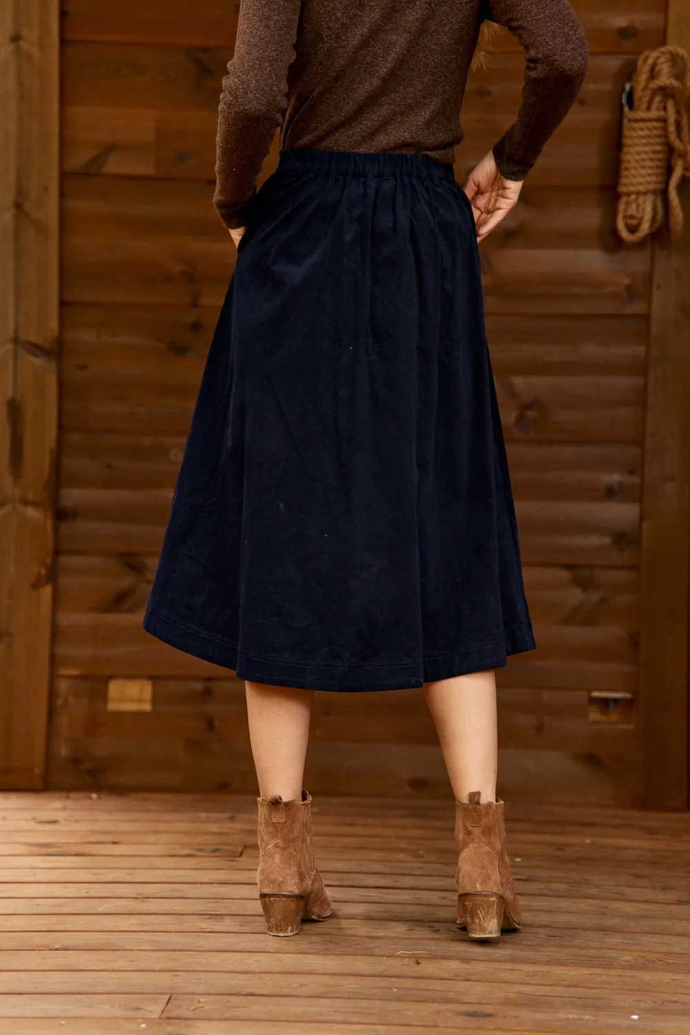 La Petite Etoile Jael midi rok marine ribfluweel