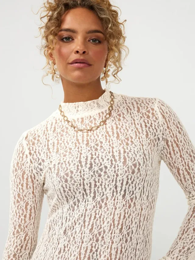 Amiek Roberta top kant ecru lange mouw S-XL