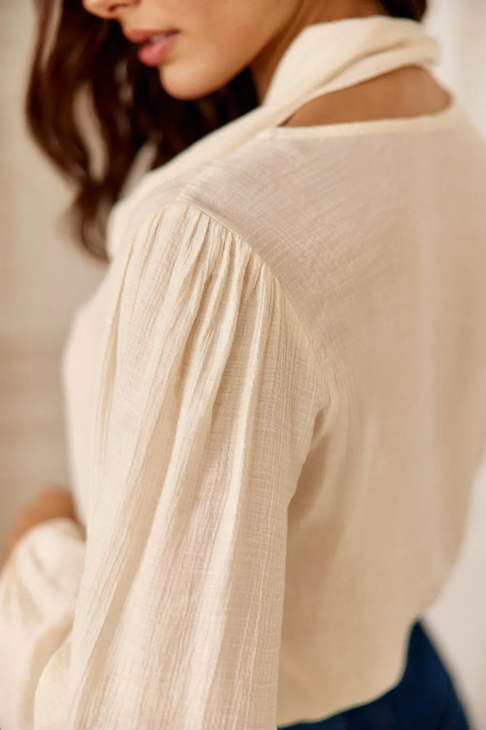 La Petite Etoile Bianca blouse ecru met strik