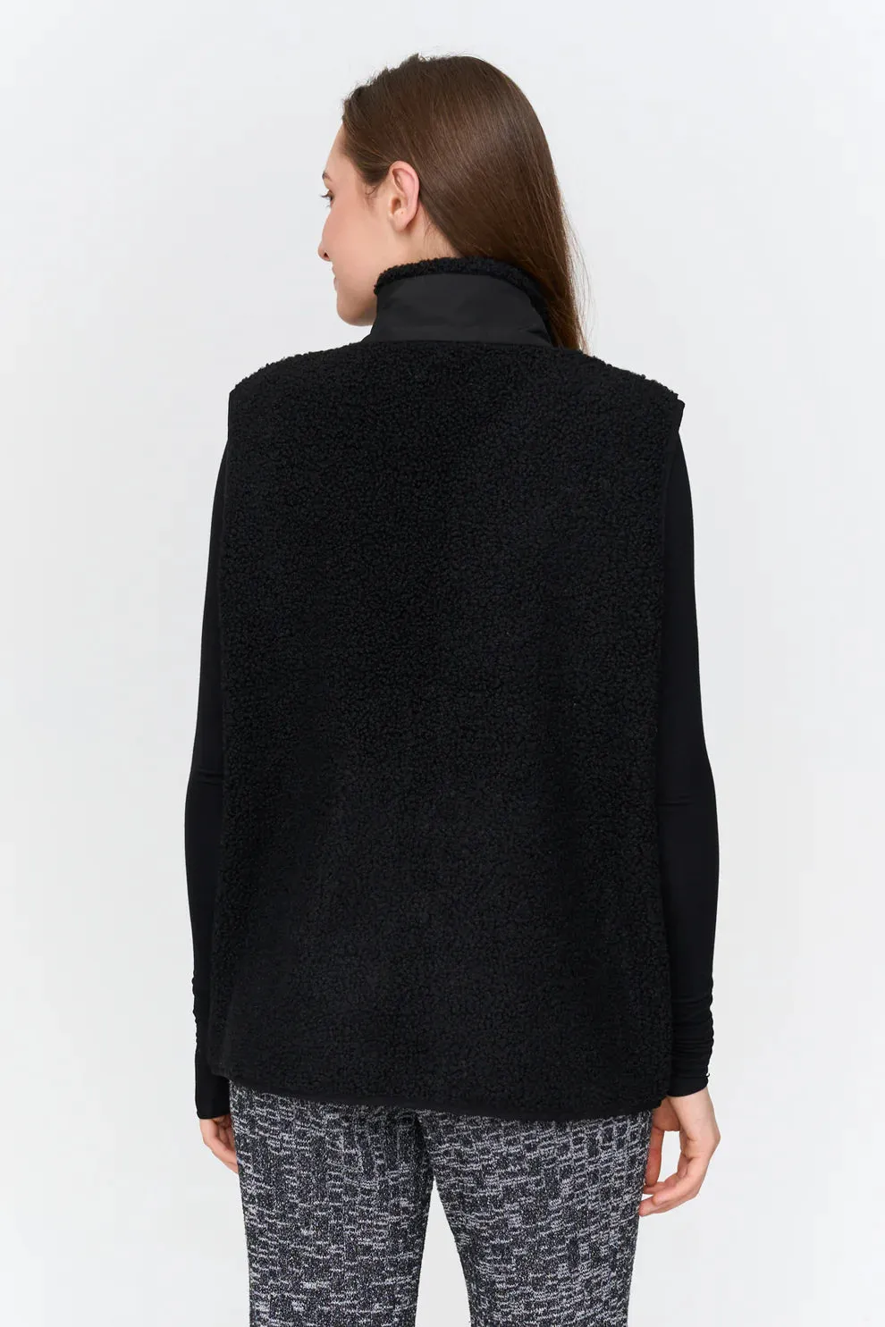 24 Colours 24C Teddy bodywarmer zwart fleece