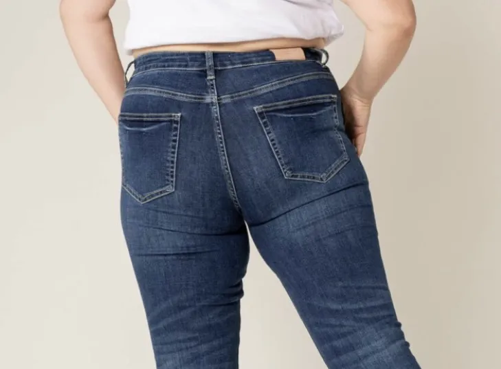 Fashion Trends Monday Corrigerende Jeans shaping
