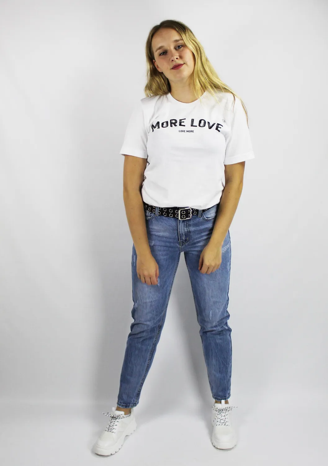 LOVEDRUNKY More Love t-shirt wit met tekst