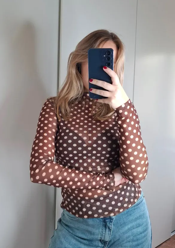 LOVEDRUNKY Mesh Top Polkadot top bruin stippen